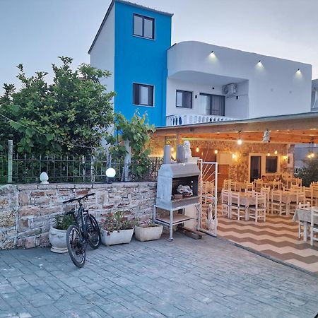 Blue Hotel 卡萨米尔 外观 照片