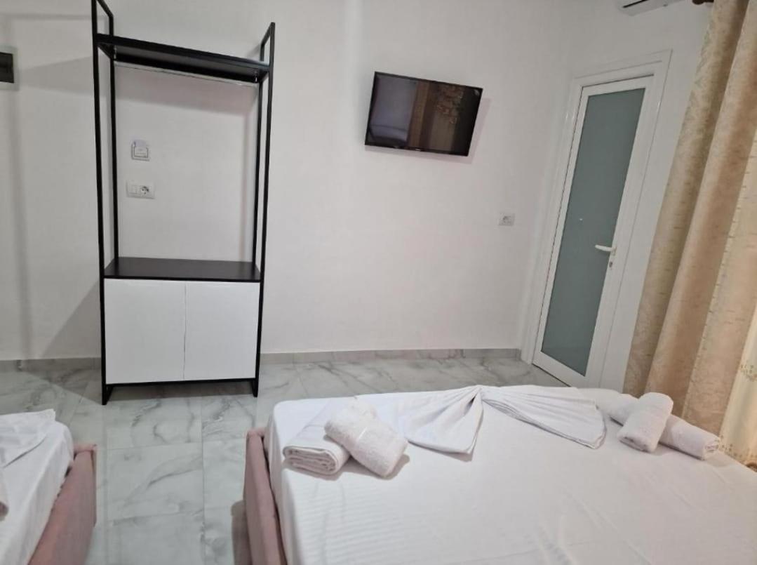 Blue Hotel 卡萨米尔 外观 照片